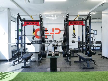 Free Weights vs. Machines: What’s Best for Your Training?